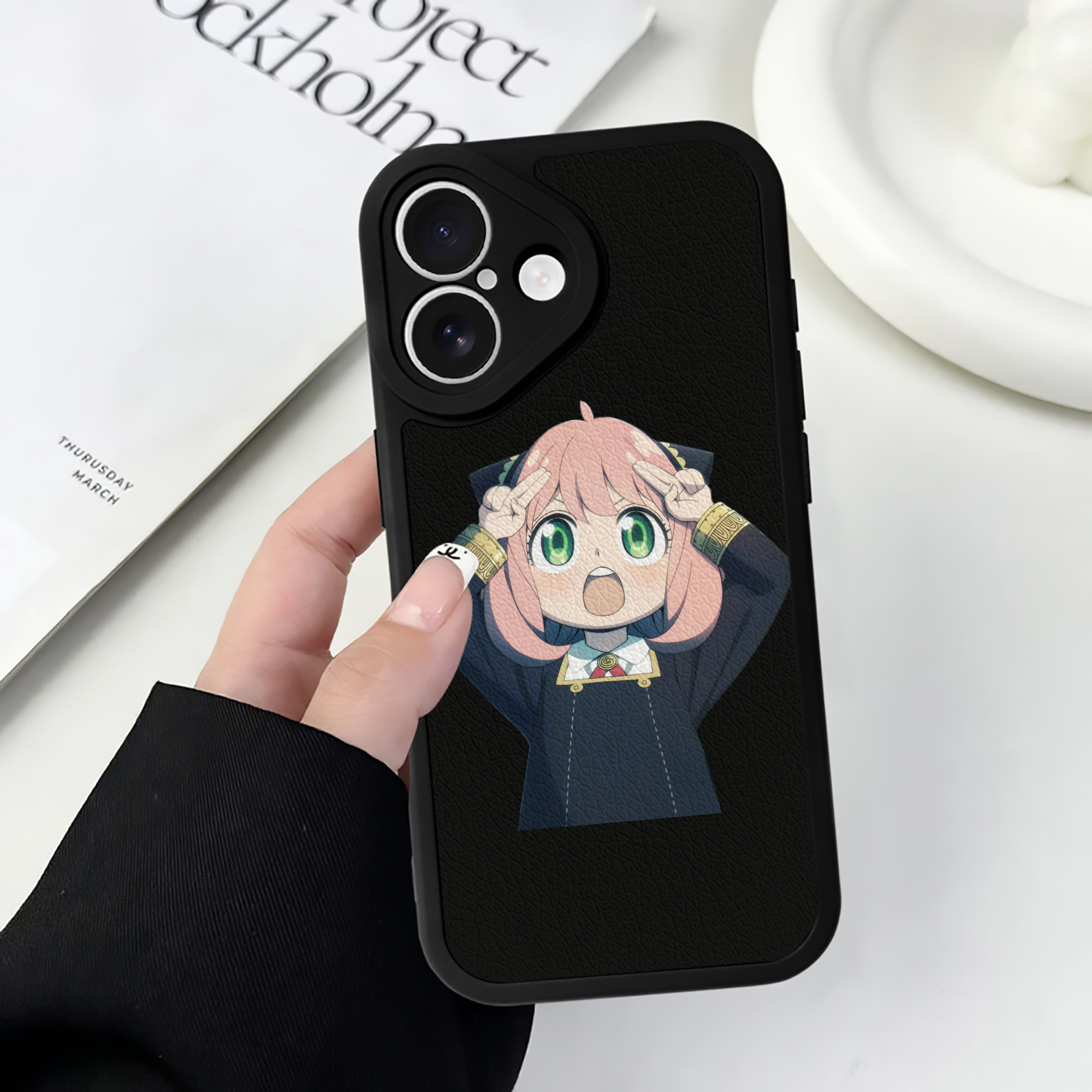（画像用） SPY×FAMILY间谍家家酒 【iPhone 16シリーズ対応】シリコンスマホケース（レザー調） 材質：シリコン
